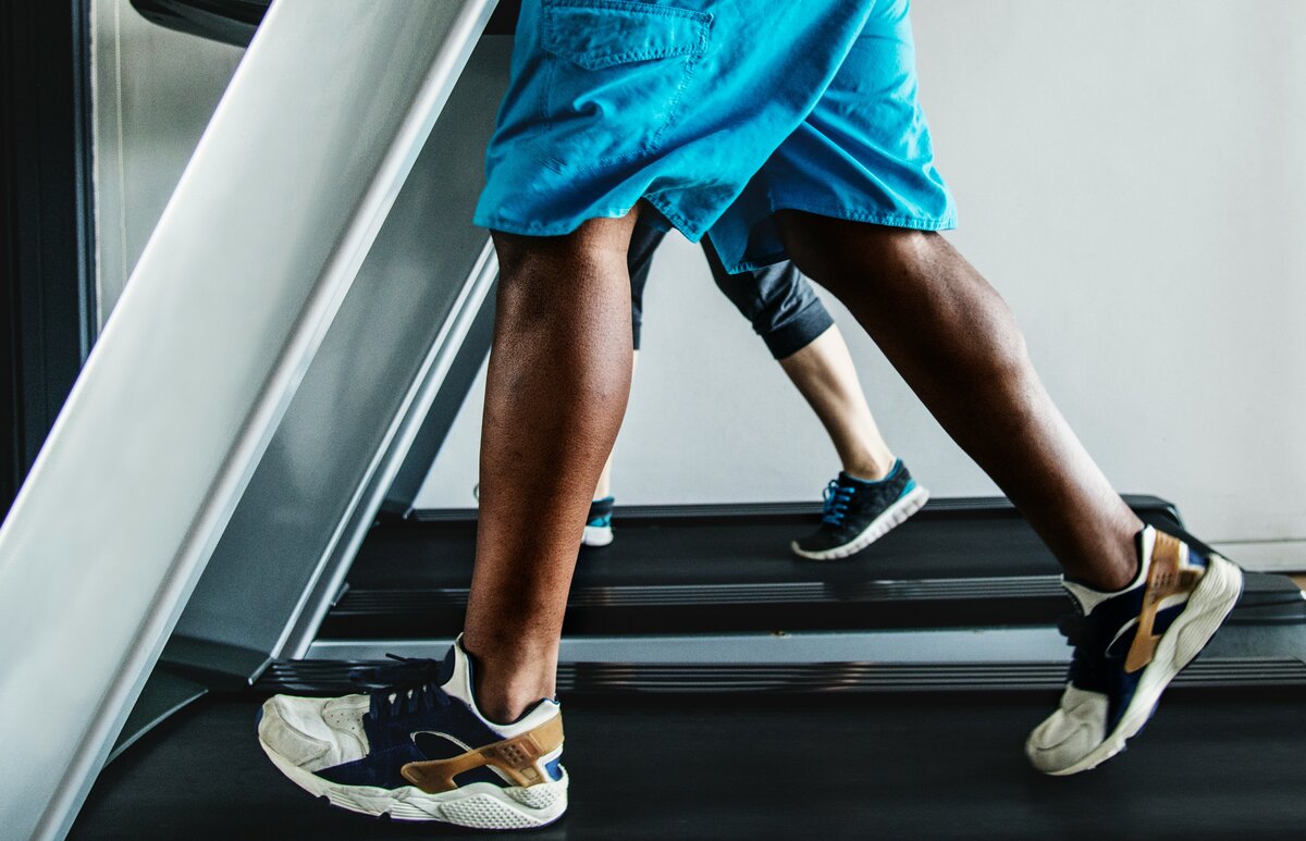 gait analysis and assessment - runner on treadmill